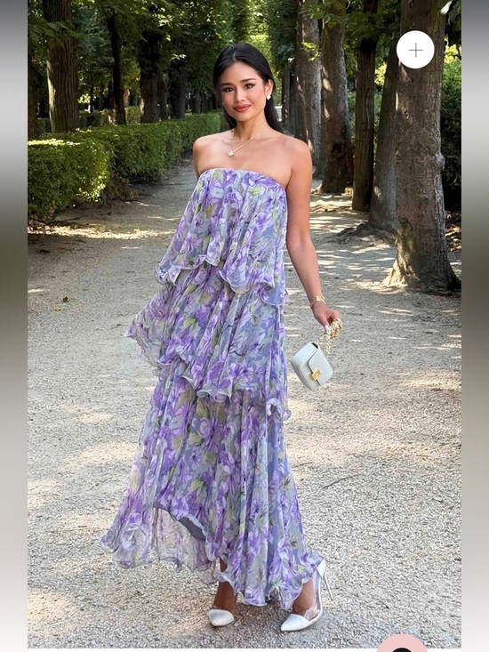 Elliatt Dresses & Skirts - elliatt milena purple floral print tiered strapless maxi dress size small NEW